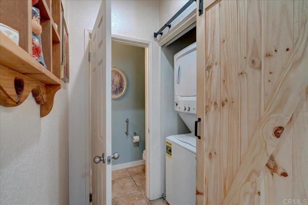https://cdn.realtyfeed.com/cdn/127/306658135/9b6887805a4ab2c854701c38ddb35ffd.webp