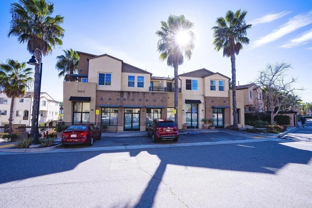 https://cdn.realtyfeed.com/cdn/127/306658139/6a50739bc5a7e03c32bb22de50fde5df.webp