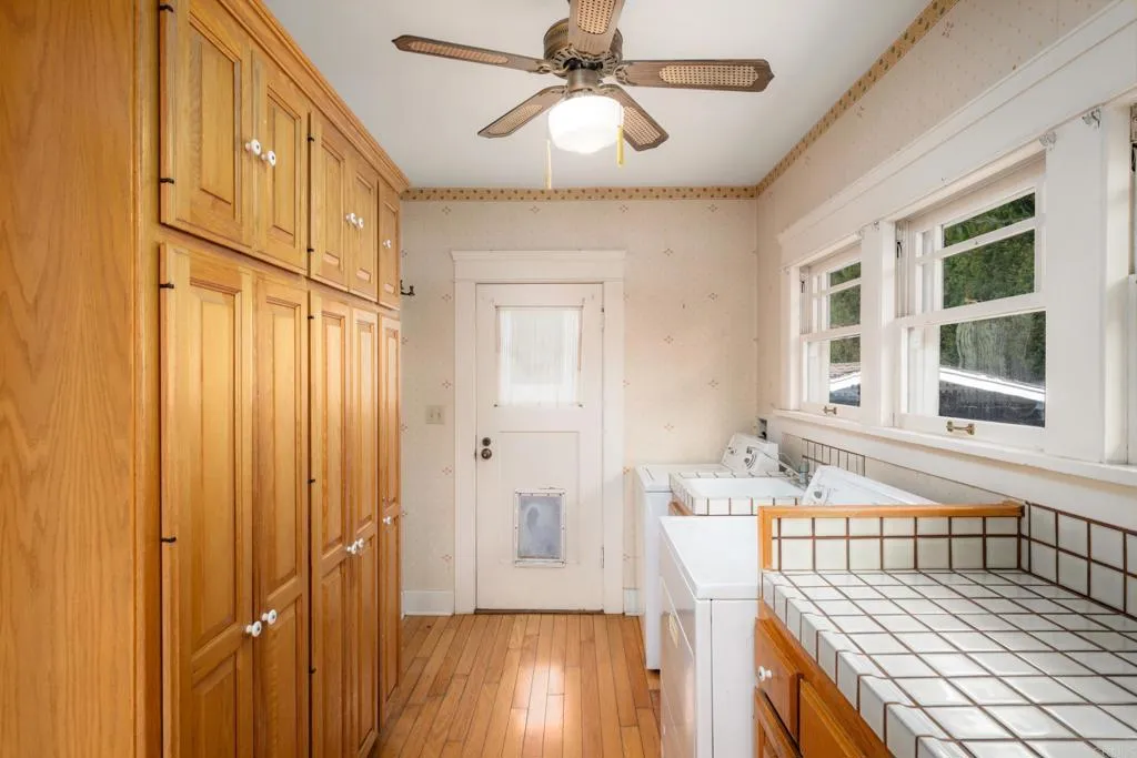 https://cdn.realtyfeed.com/cdn/127/306658144/3752d65f7a6cb1598ada6bfd127a88e7.webp