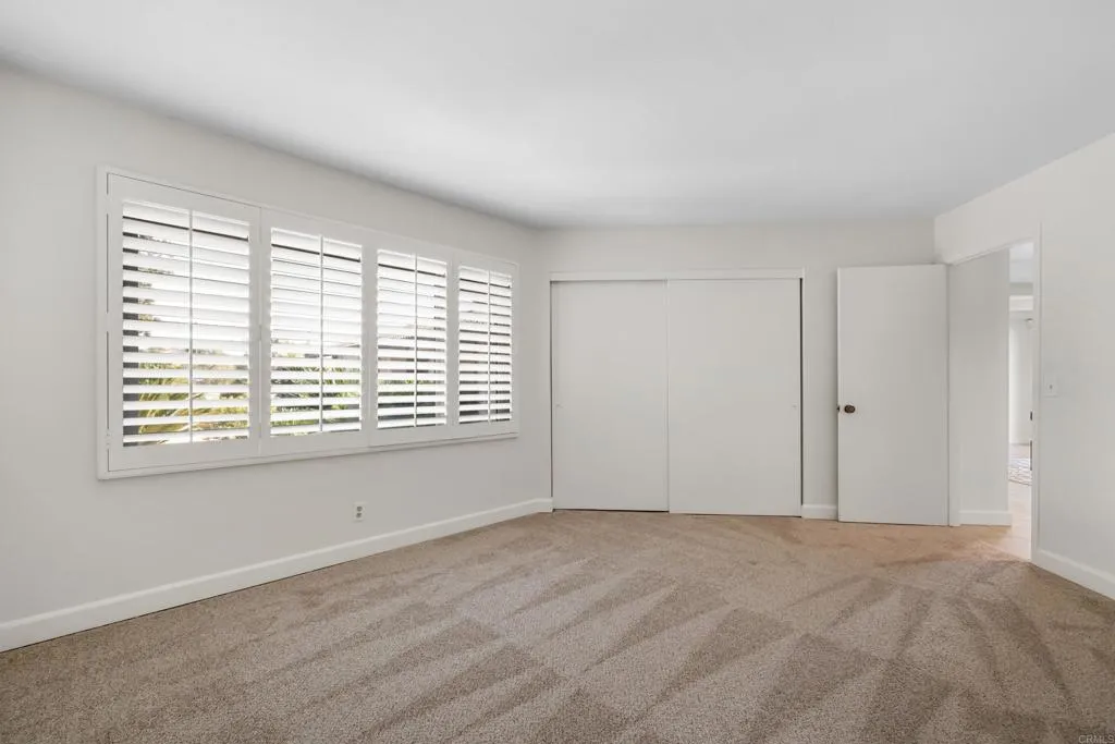 https://cdn.realtyfeed.com/cdn/127/306658166/1a6461a76a28f7a96203c0a161435359.webp