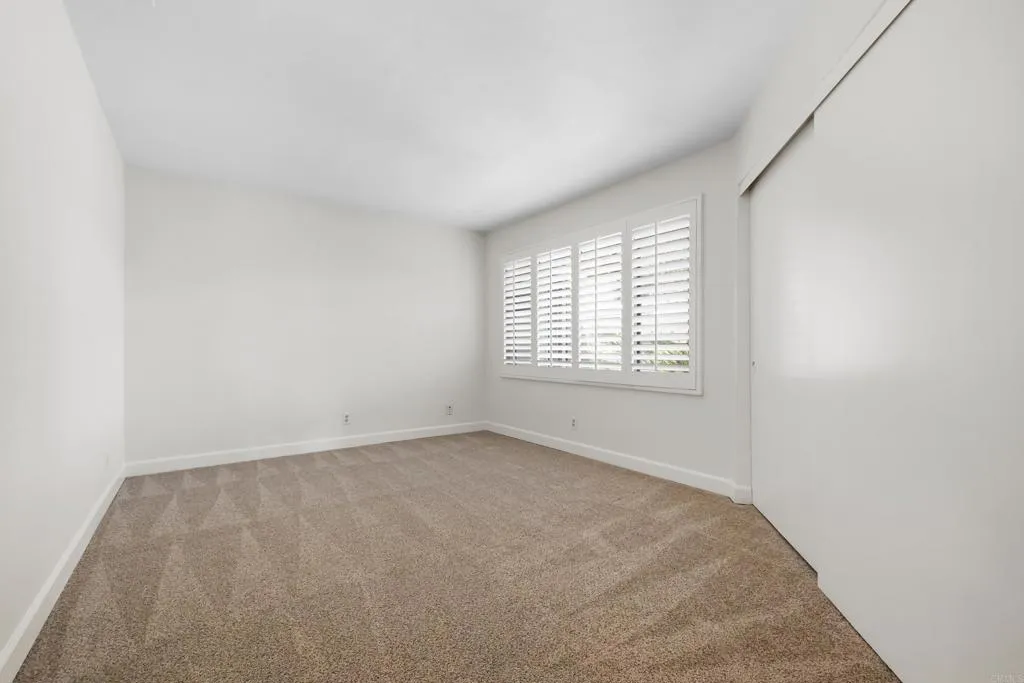 https://cdn.realtyfeed.com/cdn/127/306658166/526e0f63813b9a13ae0faf91beb0d1cf.webp