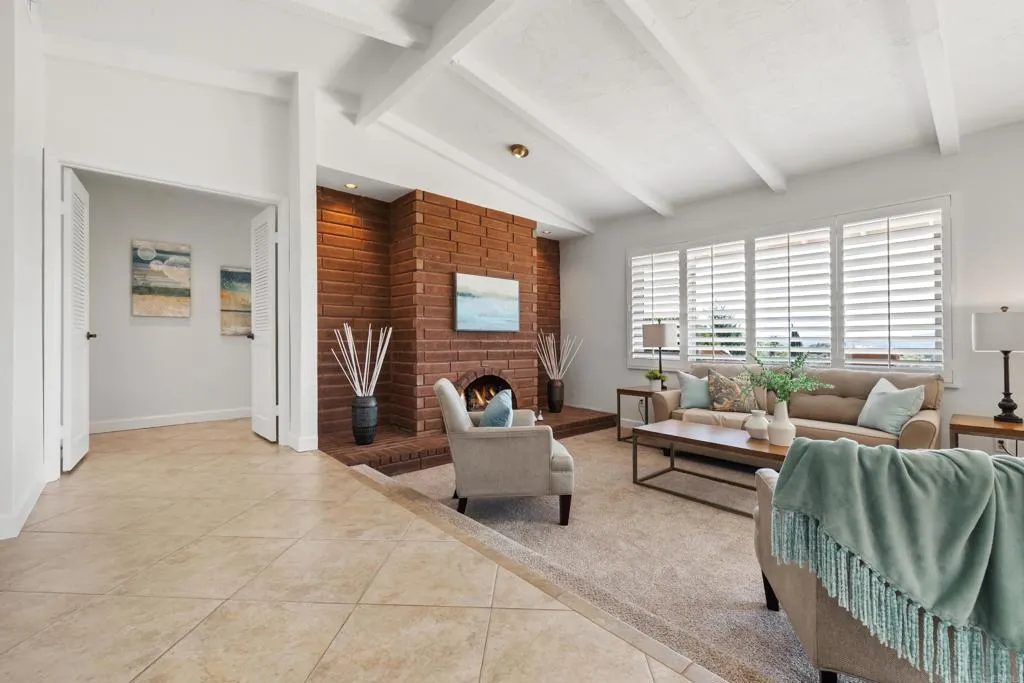 https://cdn.realtyfeed.com/cdn/127/306658166/92d388060bec76e0e13413665d445213.webp