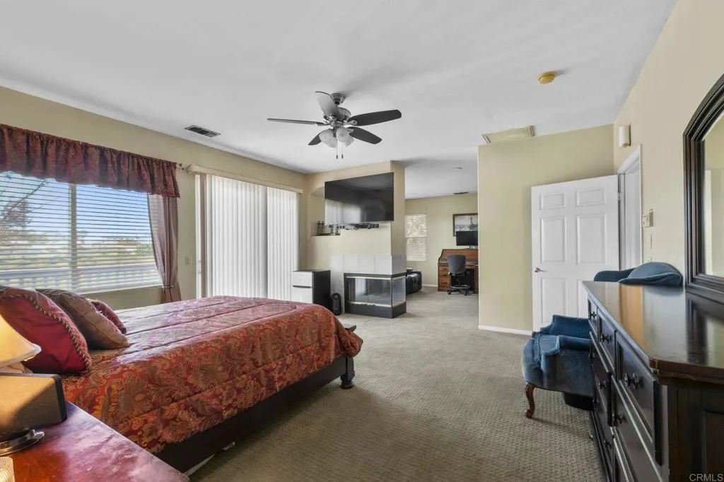 https://cdn.realtyfeed.com/cdn/127/306658178/53babb68ad4b987b686eb3e068e63185.webp