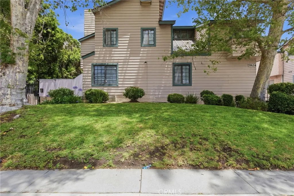 Canoga Park, CA 91304