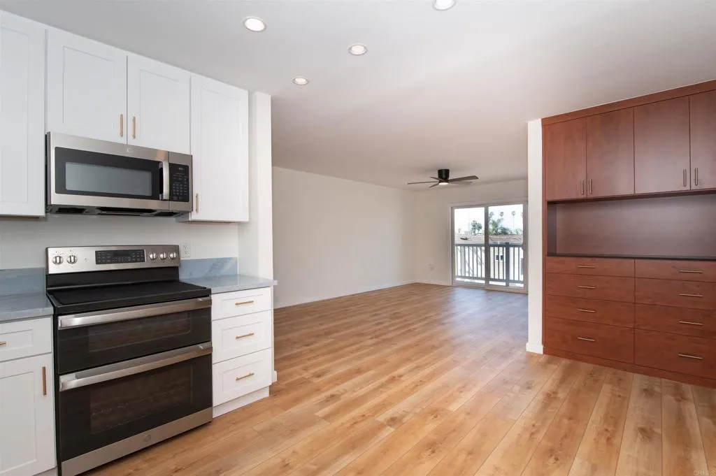 https://cdn.realtyfeed.com/cdn/127/306658194/0e149eb5a4eed85503dc98dfcf9e1999.webp