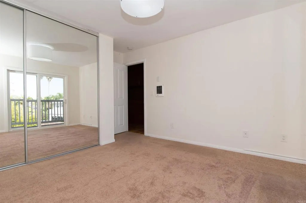 https://cdn.realtyfeed.com/cdn/127/306658194/24f5e29dc8130b40e7f60f3c437b9e5d.webp