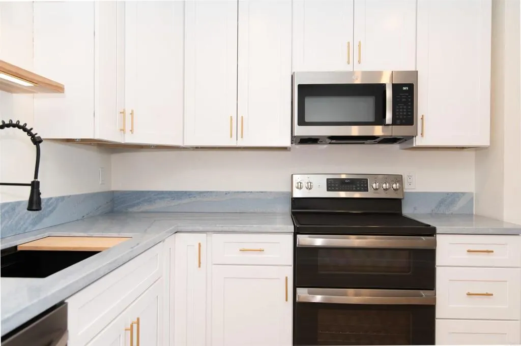https://cdn.realtyfeed.com/cdn/127/306658194/4eae83333737ea5098b70f631d0eabb7.webp