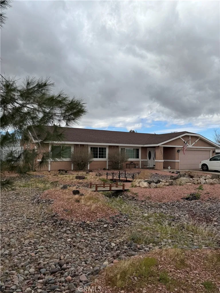 Apple Valley, CA 92308