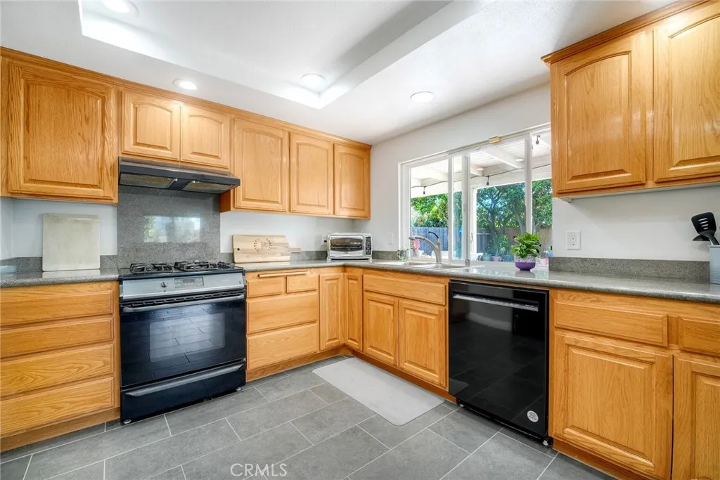https://cdn.realtyfeed.com/cdn/127/306658242/0255d7e41355a9bb374656cdf758ce6b.webp