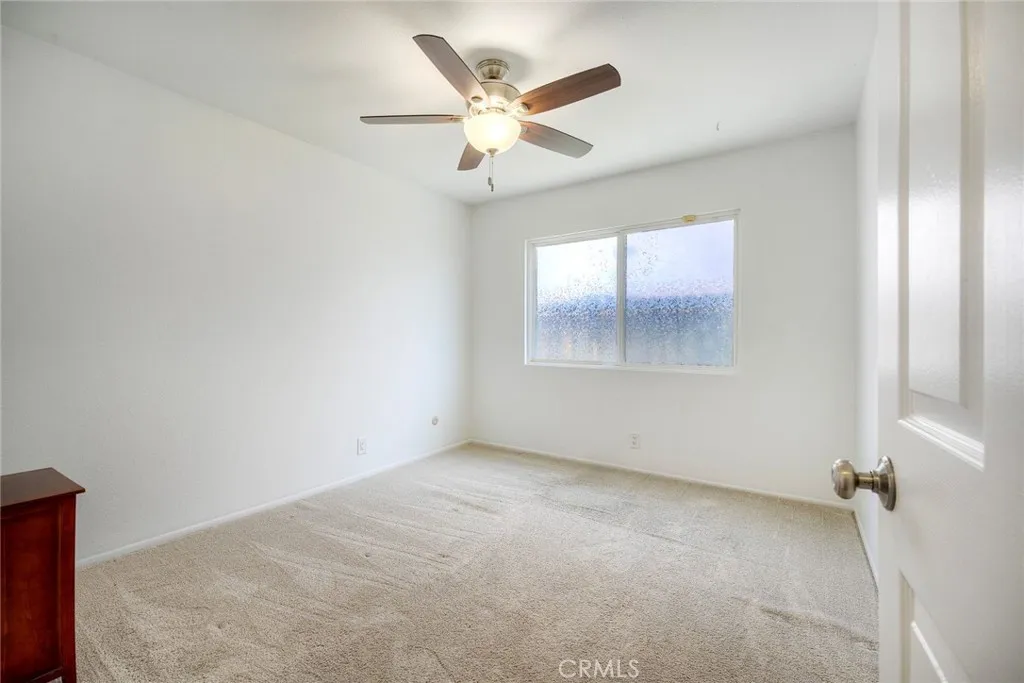 https://cdn.realtyfeed.com/cdn/127/306658242/7091ab0e0129d15c5c1b270fa64ad594.webp