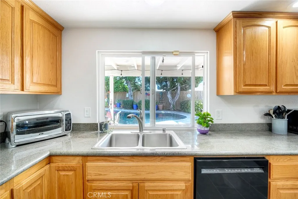 https://cdn.realtyfeed.com/cdn/127/306658242/d77b2ce06ebf0a6afa8c719ad8c75940.webp