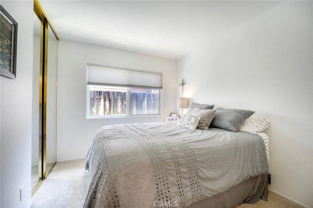https://cdn.realtyfeed.com/cdn/127/306658242/ebf6d94350c2f4799ad1b26d738561e8.webp