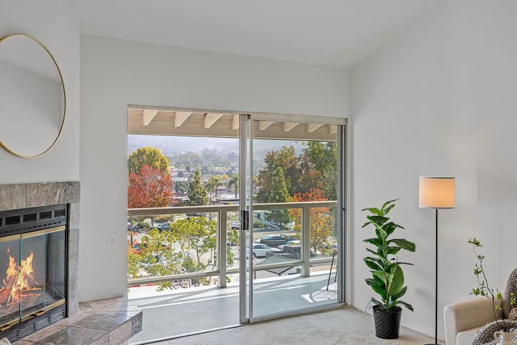 1560 Circa Del Lago UNIT D304, San Marcos, CA, 92078