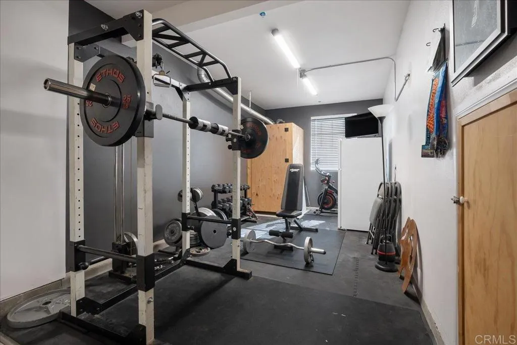 https://cdn.realtyfeed.com/cdn/127/306658335/23a78ca88f117627d6d1062043ba46a9.webp