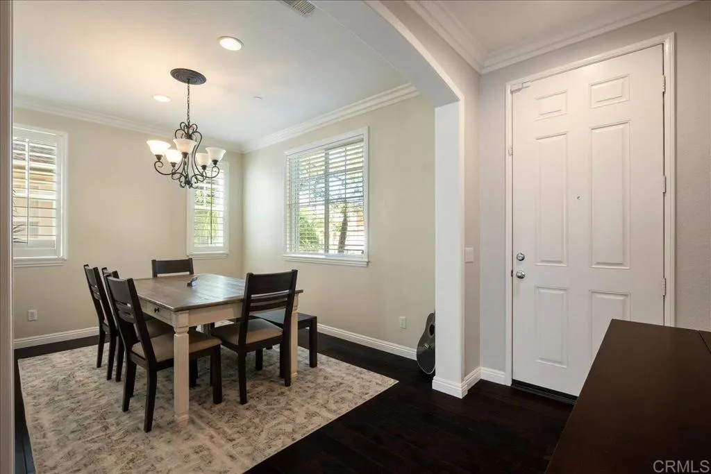 https://cdn.realtyfeed.com/cdn/127/306658335/257045dba0f3123eceba231f89f1db1f.webp