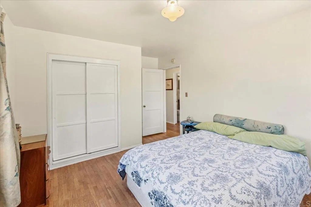 https://cdn.realtyfeed.com/cdn/127/306658343/807abf8eb83302c1b11d31c56efd7071.webp