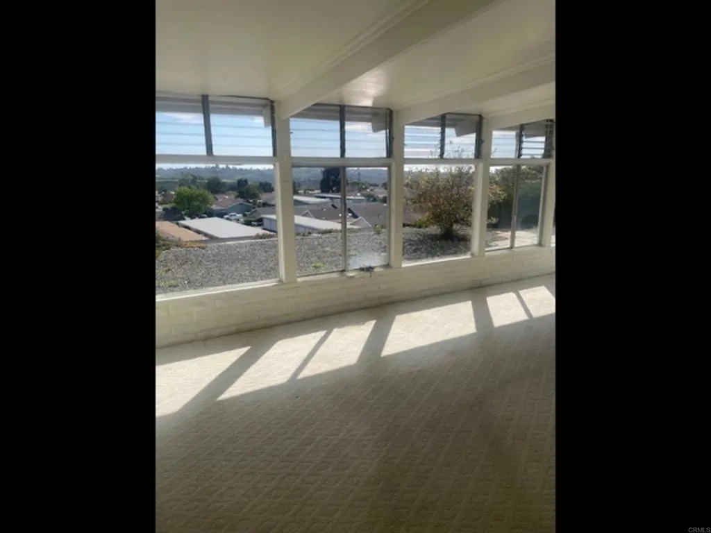 https://cdn.realtyfeed.com/cdn/127/306658348/9d63659578158098bfa43a580c845505.webp