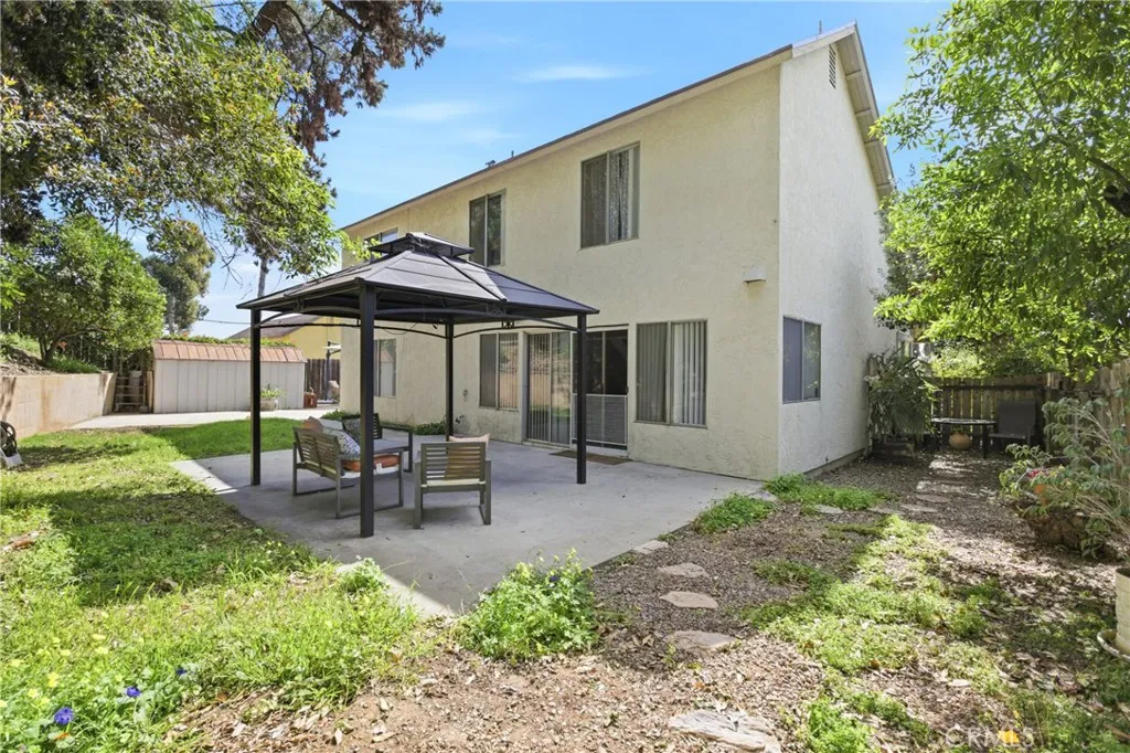 https://cdn.realtyfeed.com/cdn/127/306658492/886f83da9f4cb486ef5aac693d930413.webp