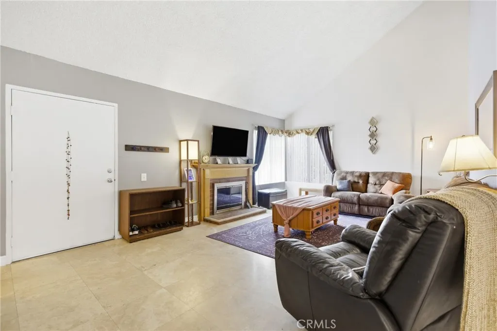https://cdn.realtyfeed.com/cdn/127/306658492/eb7e8eebaa906c4d9ff8616084a35def.webp