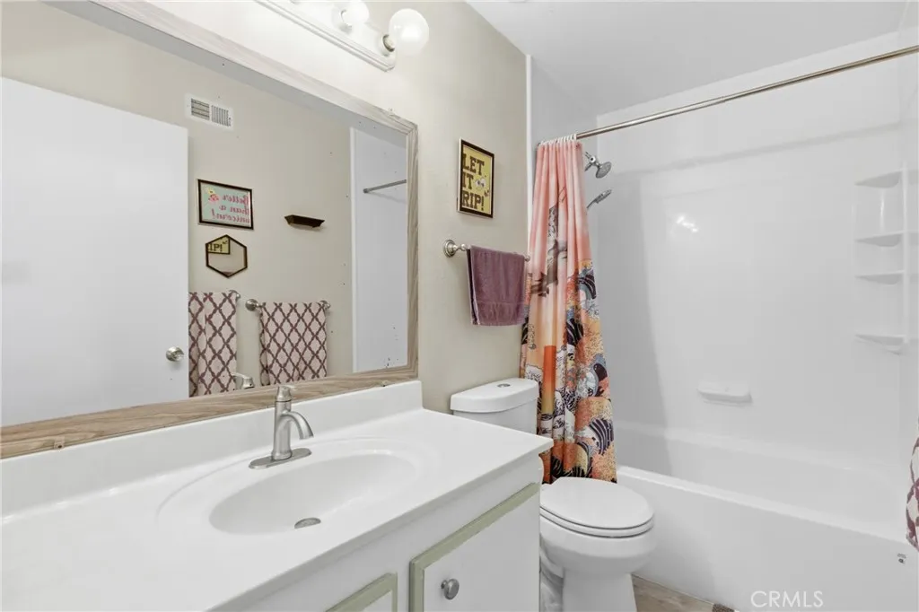 https://cdn.realtyfeed.com/cdn/127/306658492/f3b3cba9d8670a04b0eb83a0afeb80ae.webp