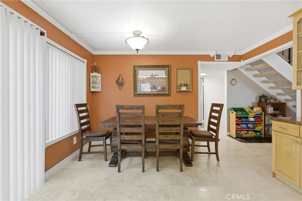 https://cdn.realtyfeed.com/cdn/127/306658492/fddb3f5f729922a6a45482440fb019d0.webp