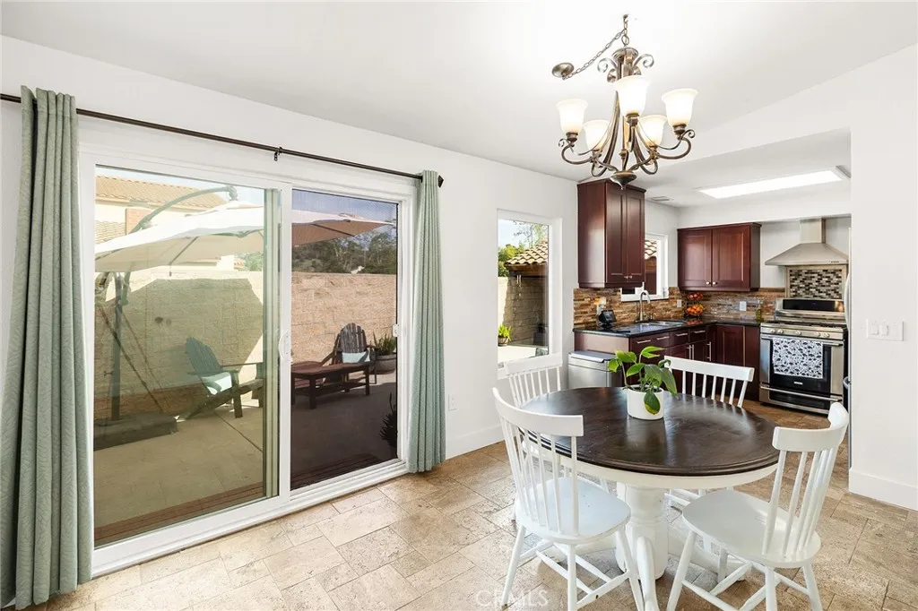 https://cdn.realtyfeed.com/cdn/127/306658512/cfffc57ba27c96e67ab5add113e7d0e1.webp