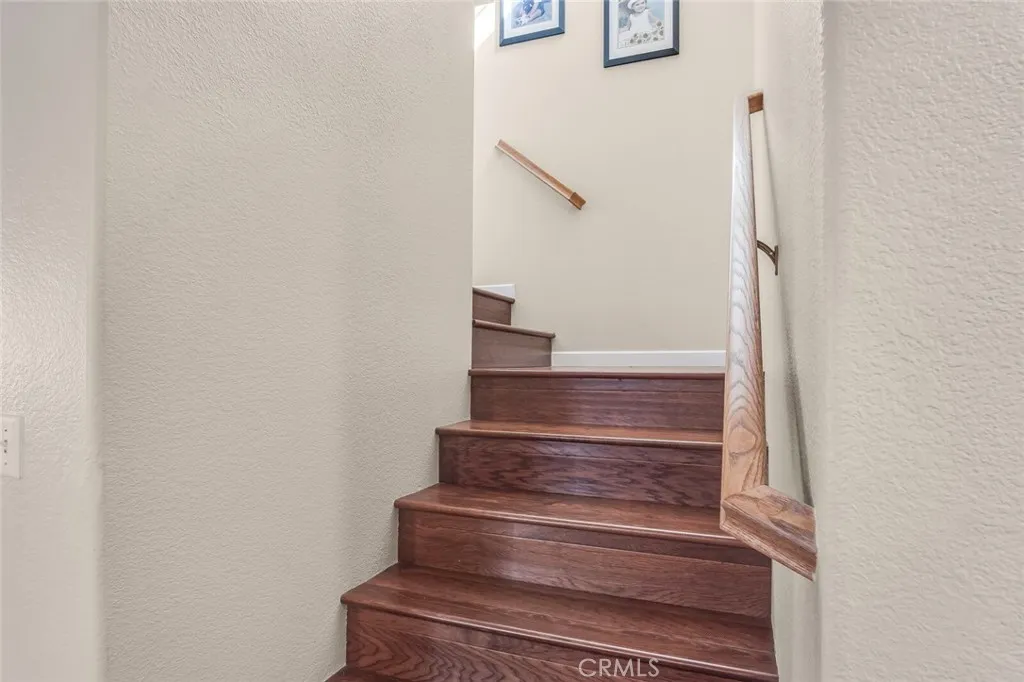 https://cdn.realtyfeed.com/cdn/127/306658589/12dc0075548a10bbce2b47335e497ecc.webp