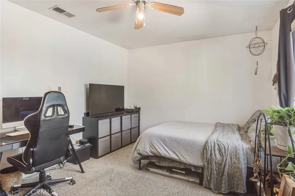 https://cdn.realtyfeed.com/cdn/127/306658589/3b99dca63362e992d1261ba94befc312.webp