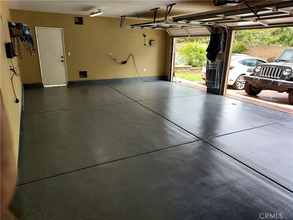 https://cdn.realtyfeed.com/cdn/127/306658589/5c9c4020b34340cc9fbe0355f187ed41.webp