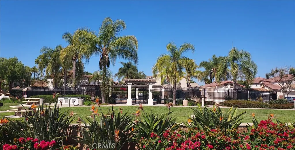 https://cdn.realtyfeed.com/cdn/127/306658589/bd8c2139efe935ef520e17f32b34ddf4.webp