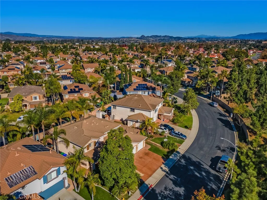 https://cdn.realtyfeed.com/cdn/127/306658589/d96a9ac01b33b9df1ee0c376a14c07a4.webp