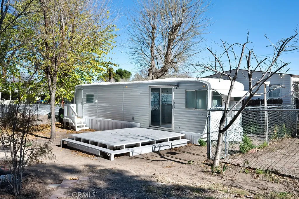 https://cdn.realtyfeed.com/cdn/127/306658707/0d964dc0cd909759a2b54420f3e5dddb.webp