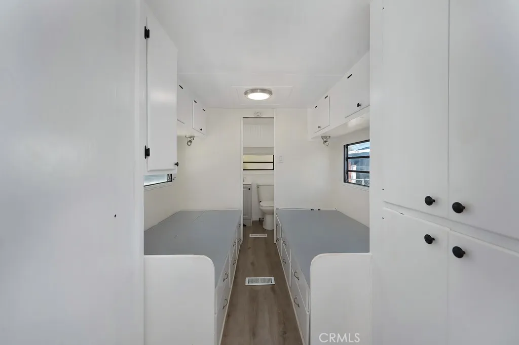 https://cdn.realtyfeed.com/cdn/127/306658707/3ce87c246e47d65c8e4d022dac59b870.webp