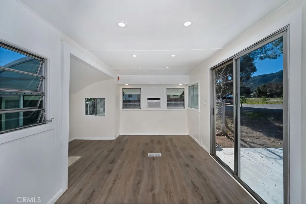 https://cdn.realtyfeed.com/cdn/127/306658707/45133a53324afa5d3b93622e081f1a2d.webp
