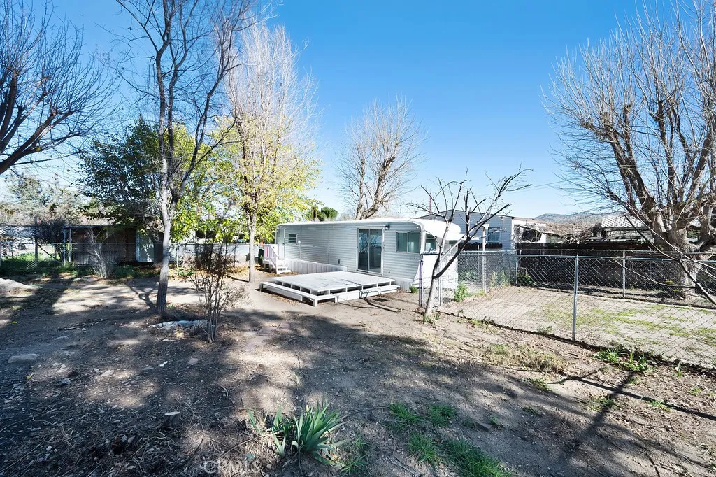 https://cdn.realtyfeed.com/cdn/127/306658707/88bf93e55a94efab556f460a97c1e008.webp