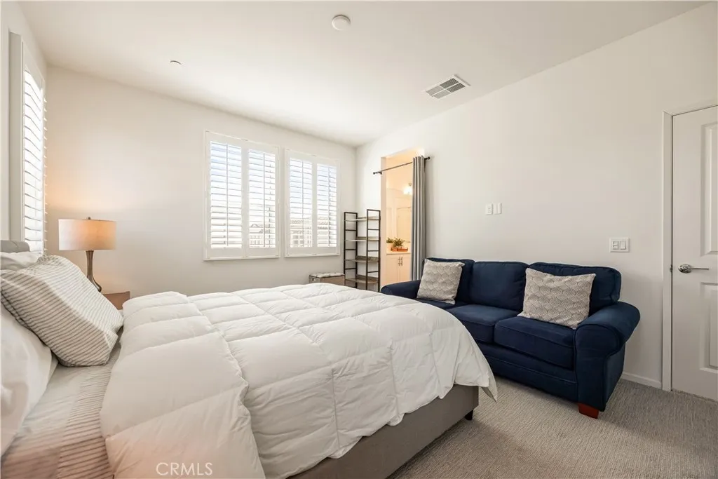 Photo #32: SW26048612 Listing: Photo #32