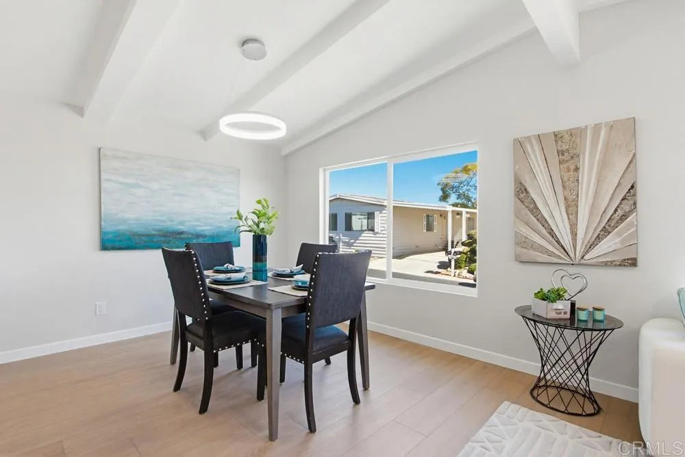 https://cdn.realtyfeed.com/cdn/127/306658858/3f10c51b4524f3857a0eb4dee93bacc3.webp