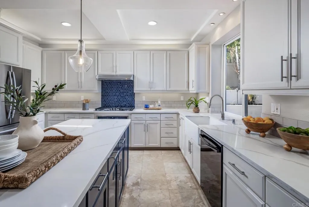 https://cdn.realtyfeed.com/cdn/127/306658862/8c25fb74830fa65893f9c9cbbe460ccd.webp
