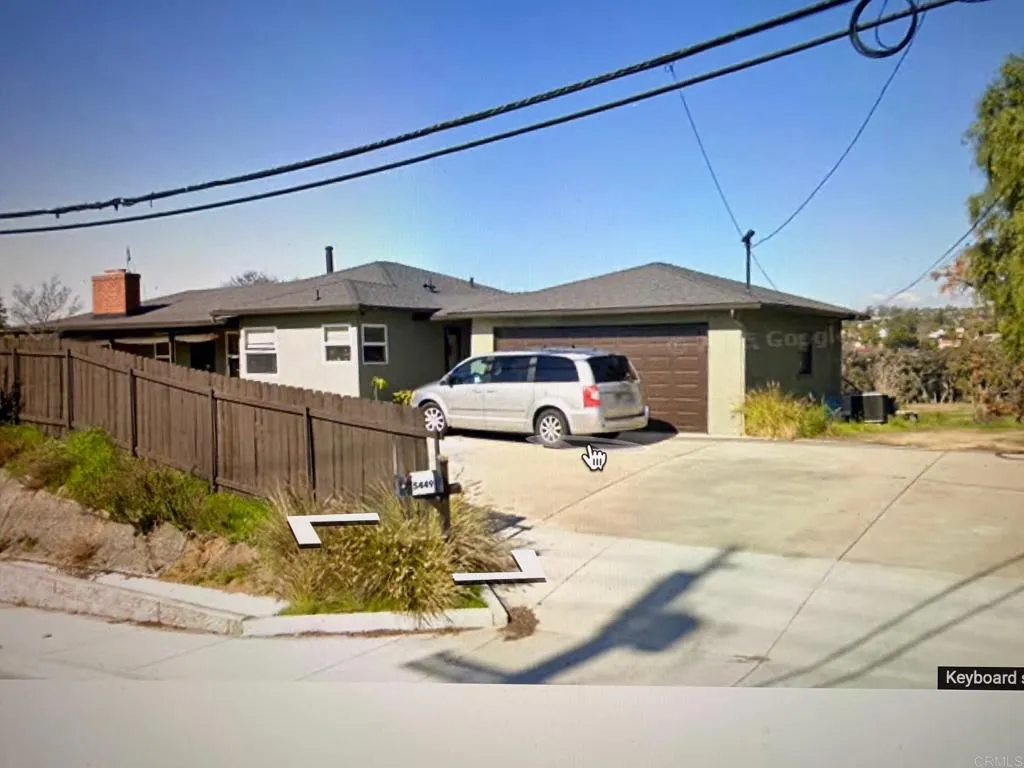 https://cdn.realtyfeed.com/cdn/127/306658863/420bea8221d5f402c4a1d460893c963d.webp