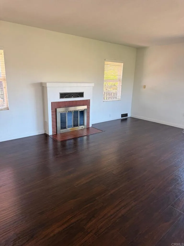 https://cdn.realtyfeed.com/cdn/127/306658863/c73878c6dc949118badfe9fb4258279d.webp