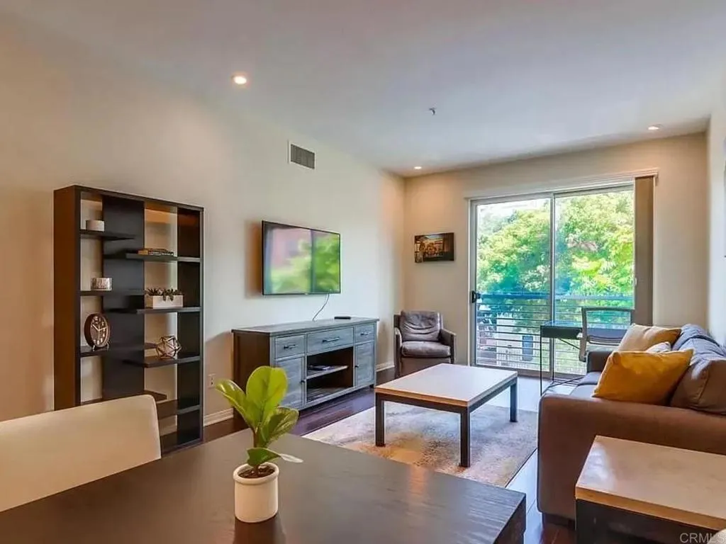 Photo #3: NDP2602073 Listing: Photo #3