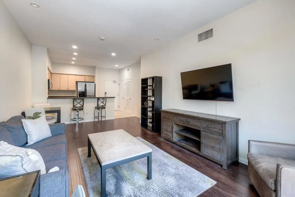 Photo #7: NDP2602073 Listing: Photo #7