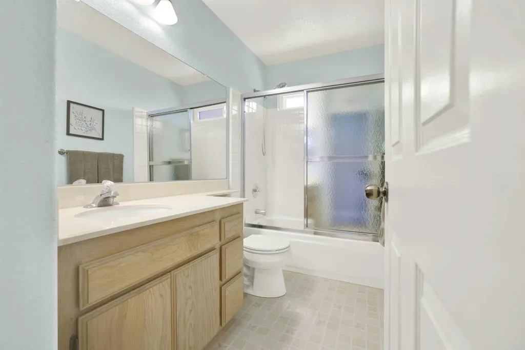 https://cdn.realtyfeed.com/cdn/127/306658867/63f006caf073a0de586e9869858c6af1.webp