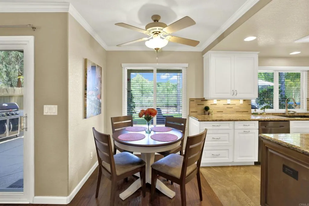 https://cdn.realtyfeed.com/cdn/127/306658867/9da6dad74e14fad121524a266a963d0b.webp
