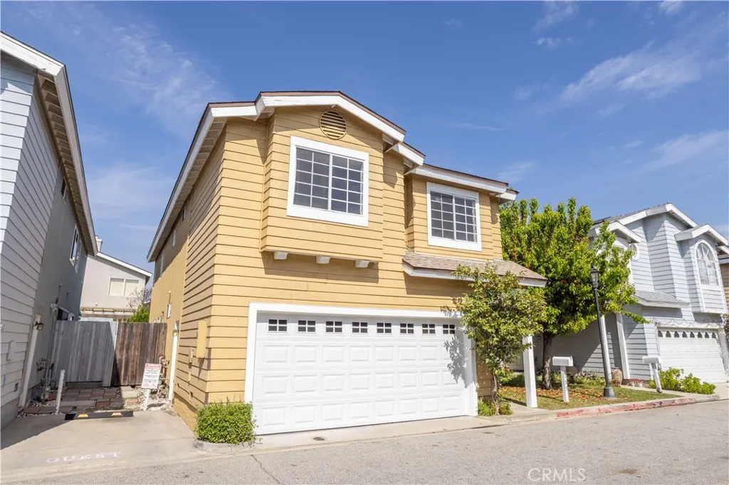 North Hills, CA 91343