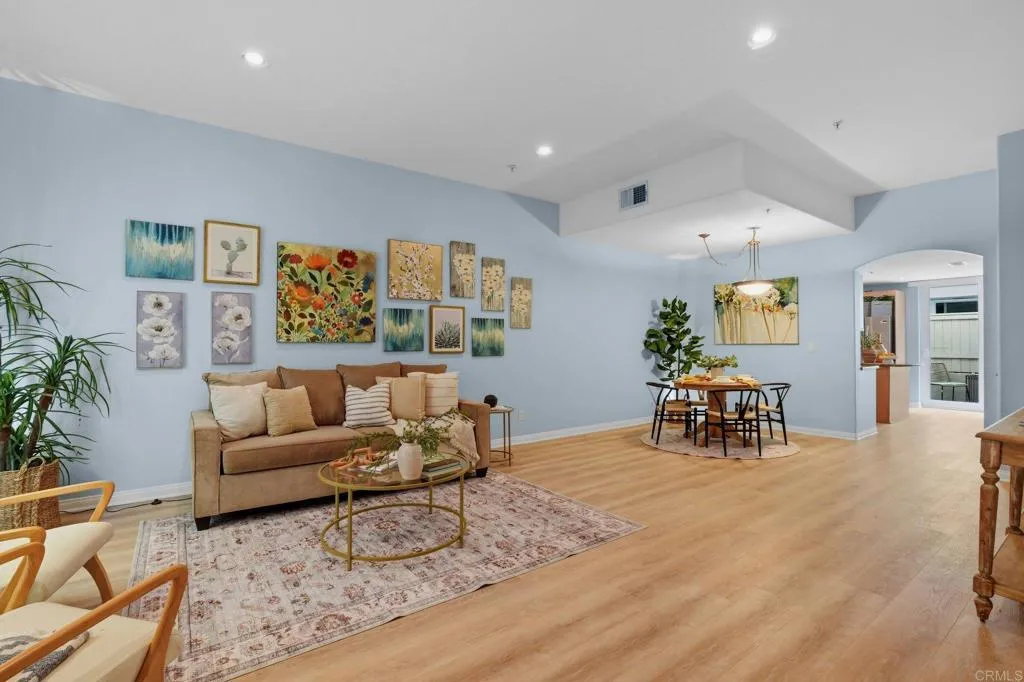 4057 1st Avenue Unit 107