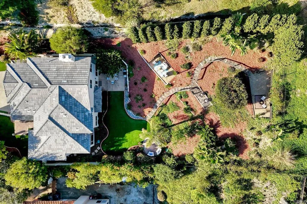 https://cdn.realtyfeed.com/cdn/127/306658872/138bb5762ab79aa4554df84851b87724.webp