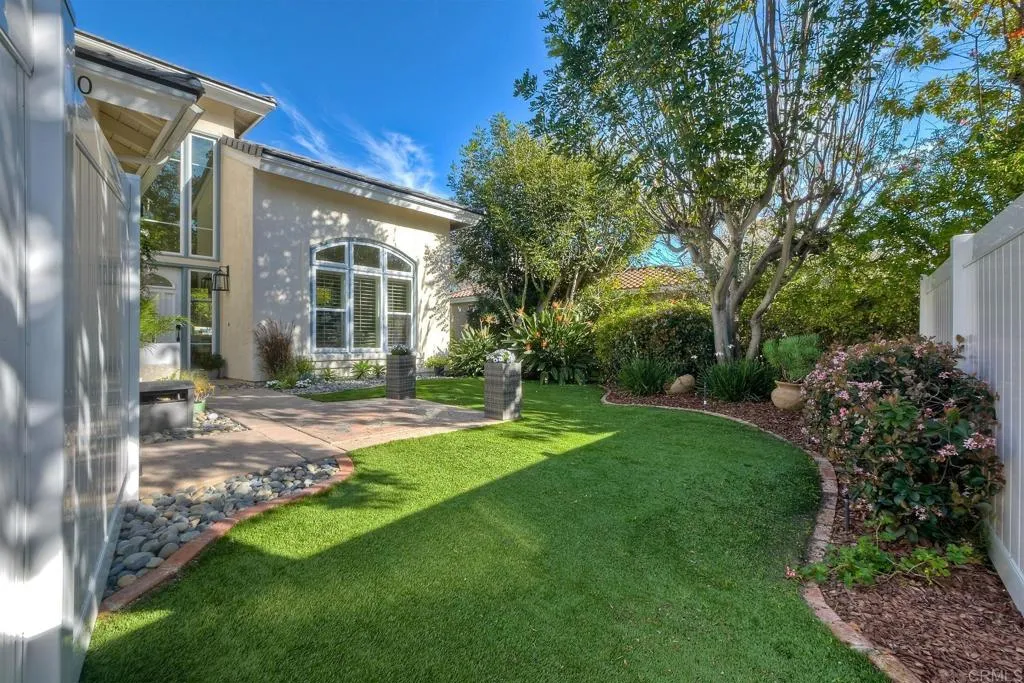 https://cdn.realtyfeed.com/cdn/127/306658872/276aed9bf0ffd8158854e67976e38878.webp