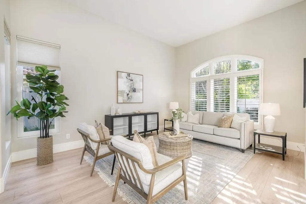 https://cdn.realtyfeed.com/cdn/127/306658872/aa607cd5279a589ea82c504750290996.webp