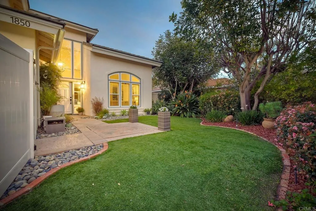 https://cdn.realtyfeed.com/cdn/127/306658872/ce0f7ac8319571ef30022dd95b943553.webp